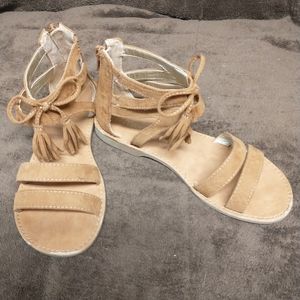 Makalu girls sandals size 2.5